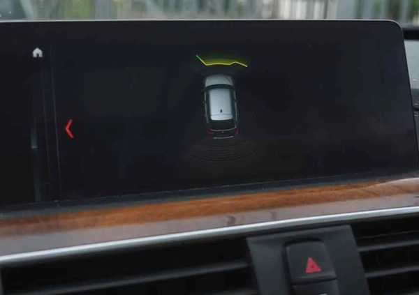 BMW Seria 3 cena 59900 przebieg: 156200, rok produkcji 2019 z Bełchatów małe 704